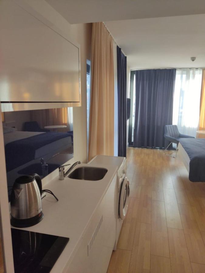 Orbi Twin Tower Apartement Batumi Eksteriør billede